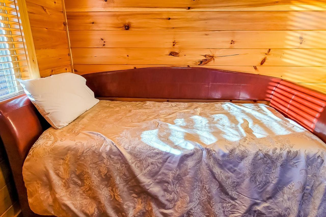 3 Lazy Bears Chalet Gatlinburg Kültér fotó